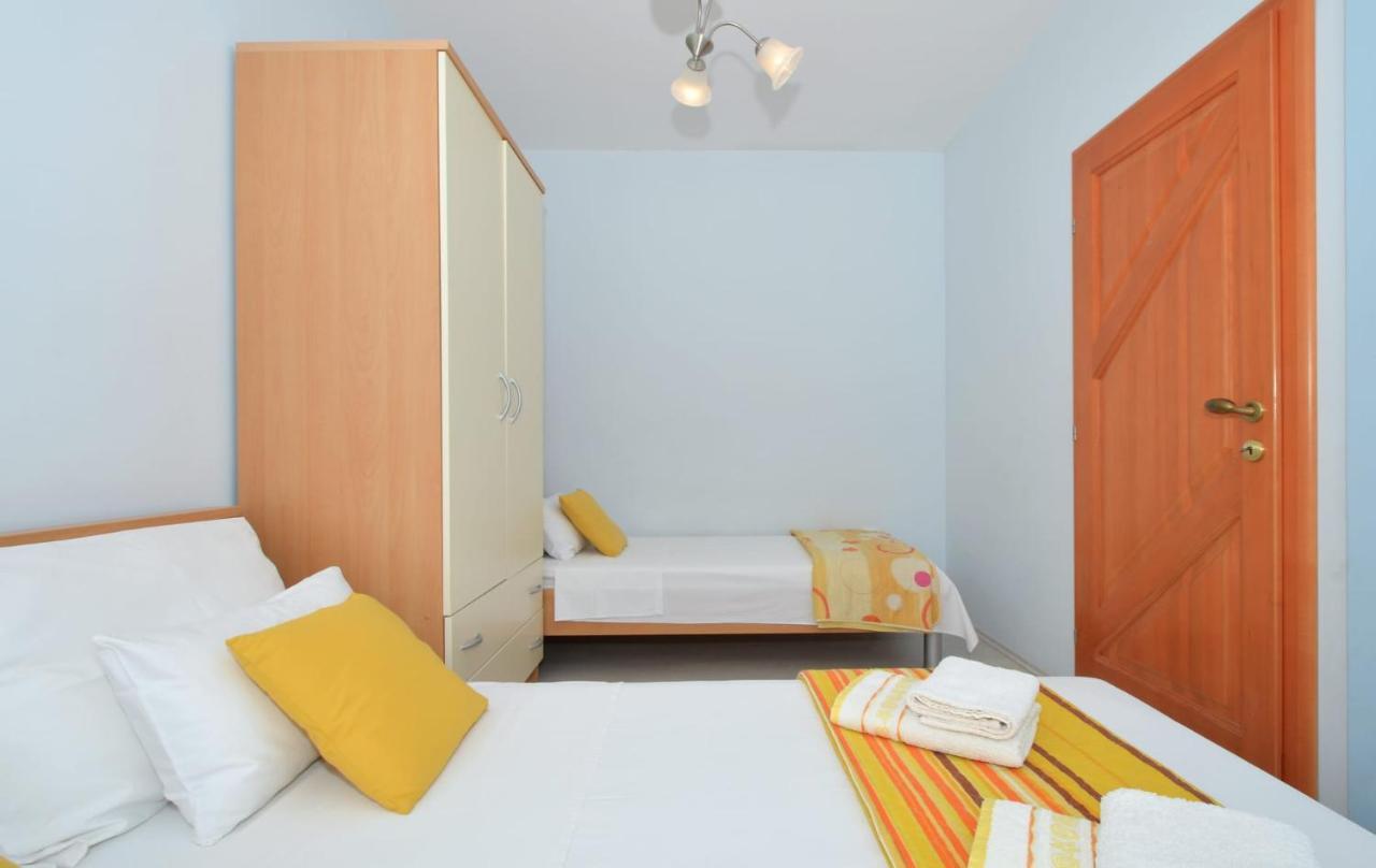 Apartments Santo Trogir - Okrug Gornji Exteriör bild