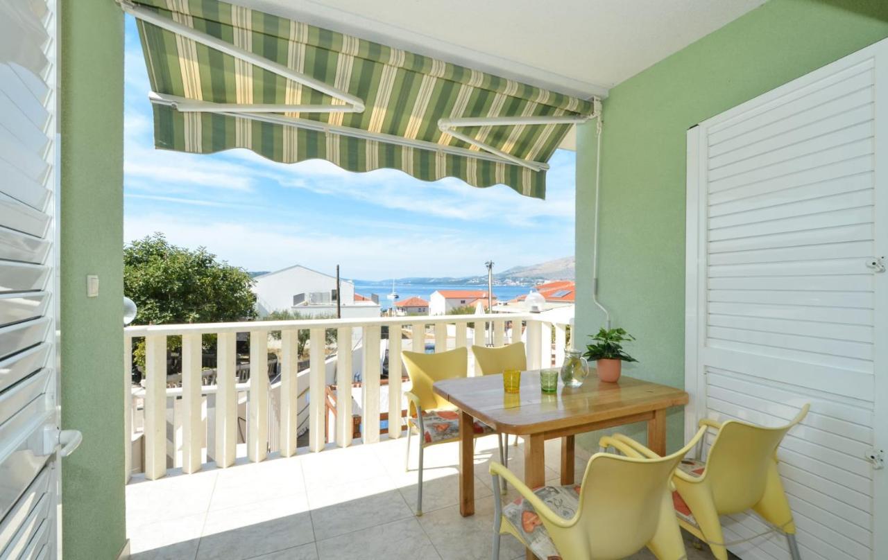 Apartments Santo Trogir - Okrug Gornji Exteriör bild