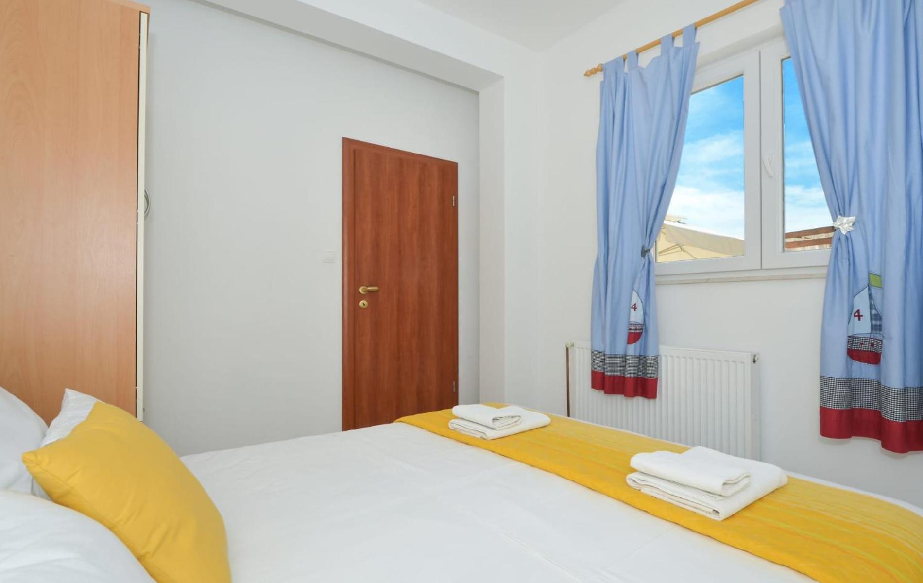 Apartments Santo Trogir - Okrug Gornji Exteriör bild
